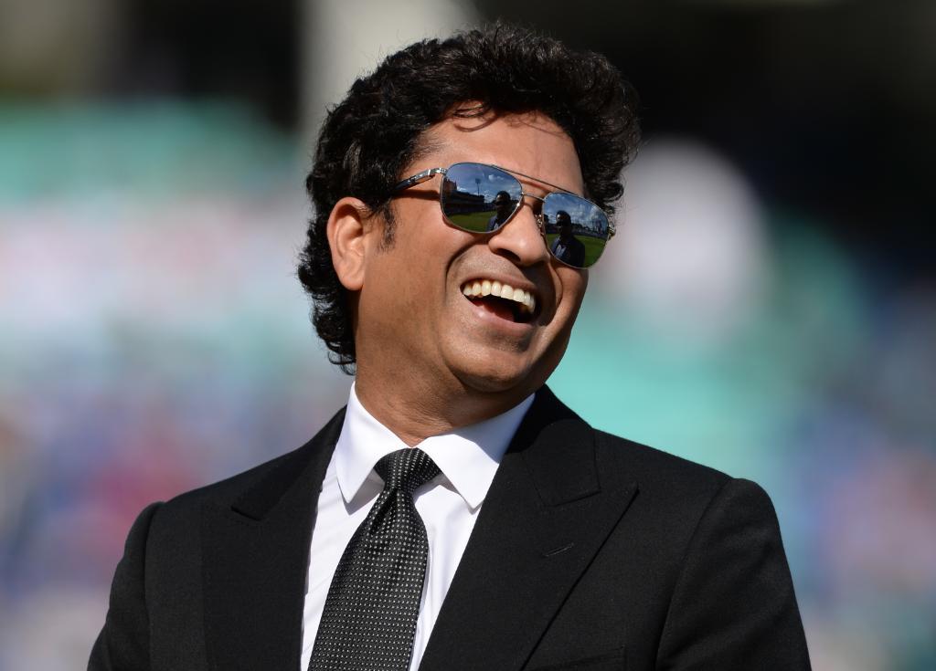 Birthday Special: Exclusive interview with Sachin Tendulkar! - 100MB